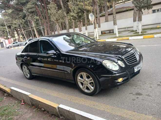 Mercedes E 220-2