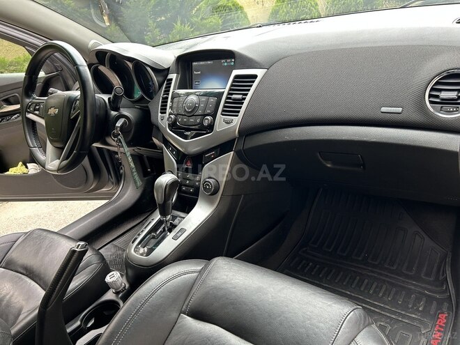 Chevrolet Cruze-2