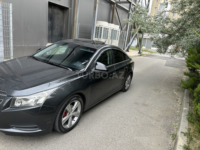 Chevrolet Cruze-8