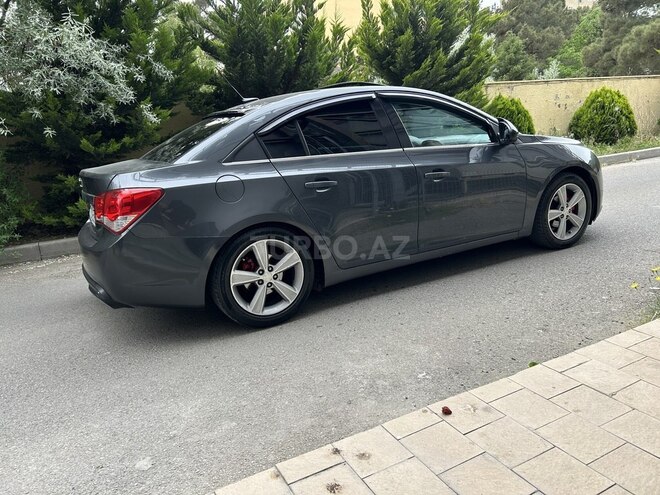 Chevrolet Cruze-14