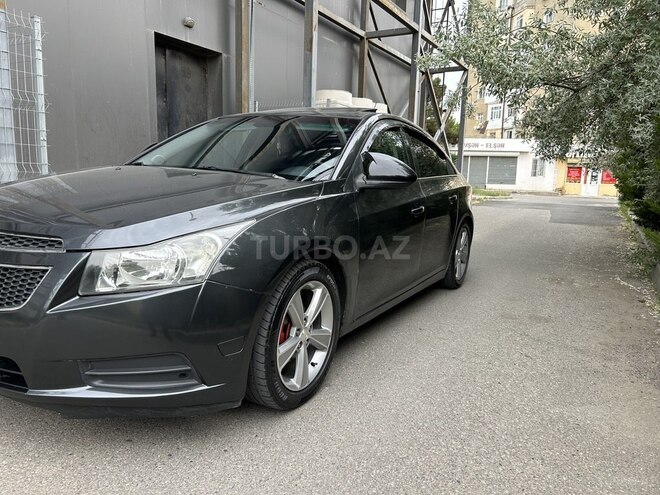 Chevrolet Cruze-9