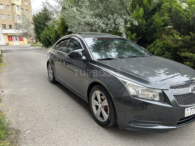 Chevrolet Cruze-15