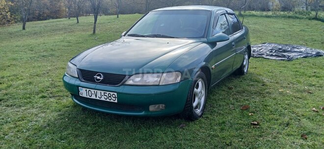 Opel Vectra-3
