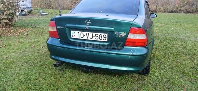 Opel Vectra-2