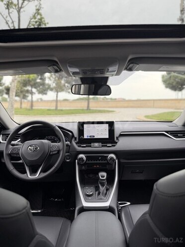 Toyota RAV4 2024, 7,900 km - 2.5 l - Bakı
