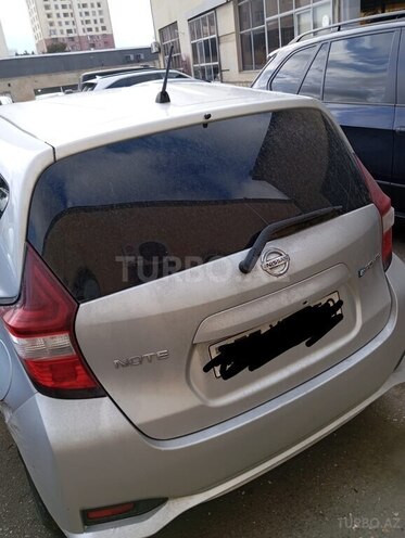 Nissan Note-2