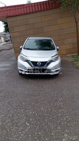Nissan Note-3