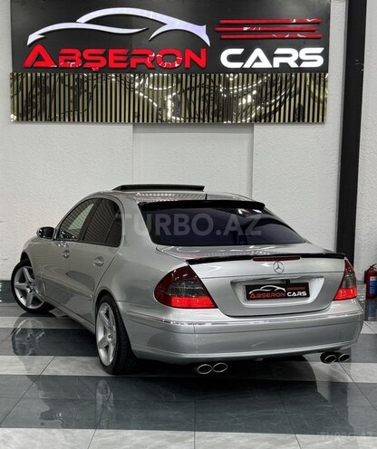 Mercedes E 350-10