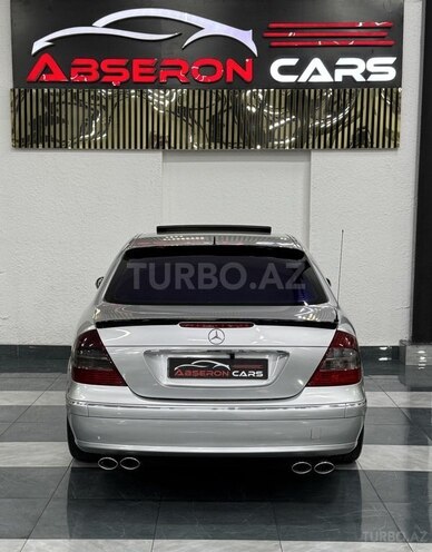 Mercedes E 350-12