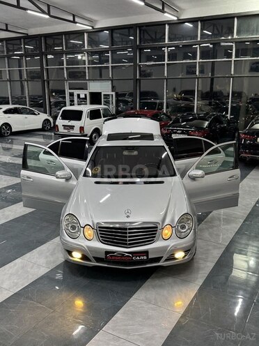 Mercedes E 350-7