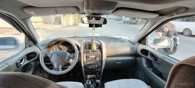Hyundai Santa Fe-5
