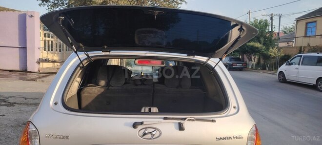 Hyundai Santa Fe-11