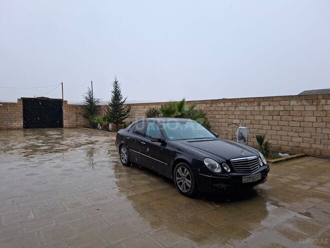 Mercedes E 220-3