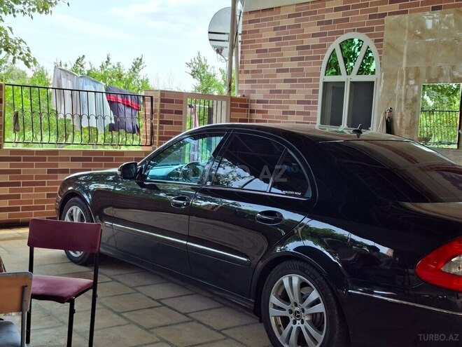 Mercedes E 220-5