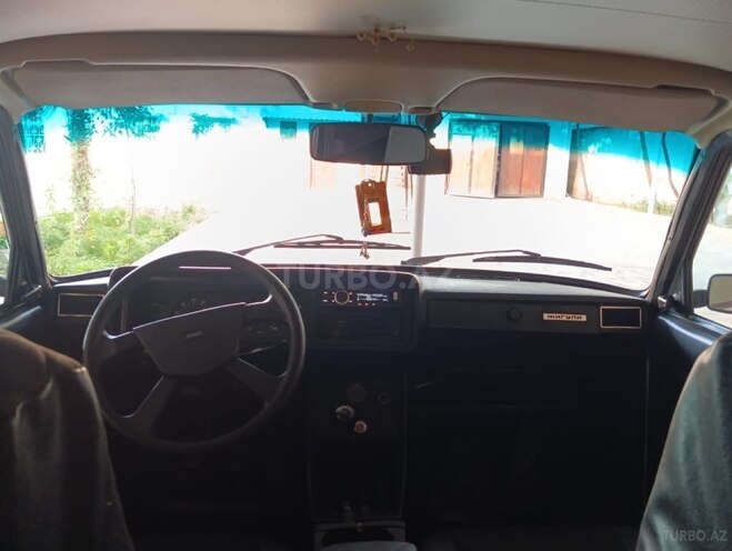 LADA (VAZ) 2107-10
