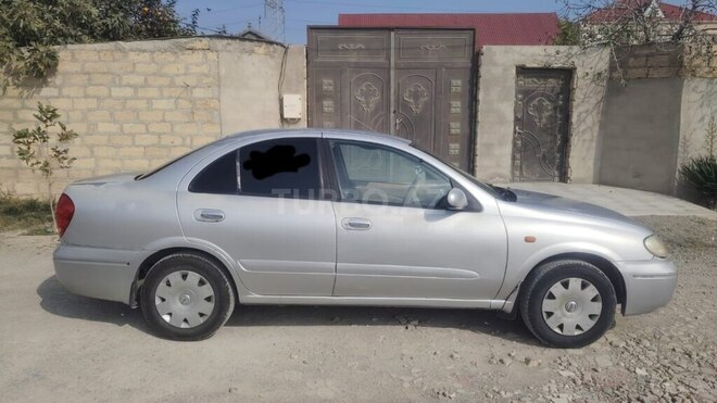 Nissan Sunny-3