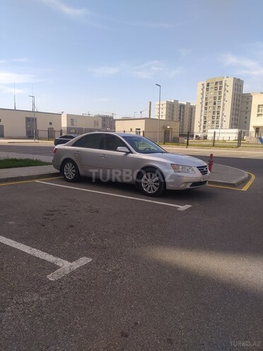 Hyundai Sonata-5