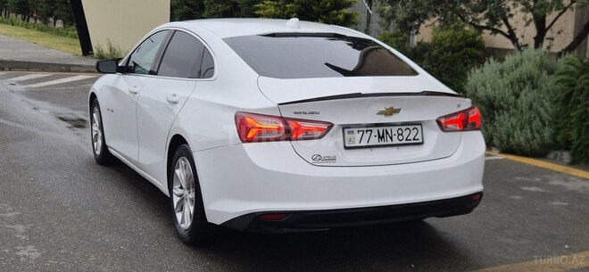 Chevrolet Malibu-5