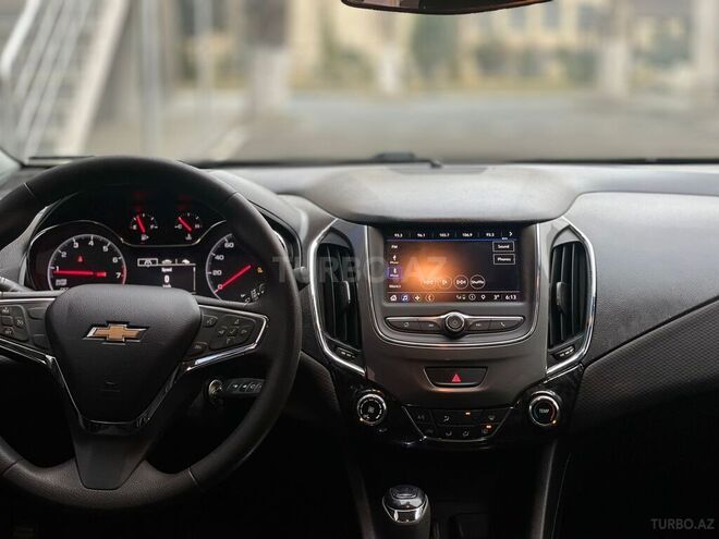 Chevrolet Cruze-6