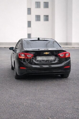 Chevrolet Cruze-2
