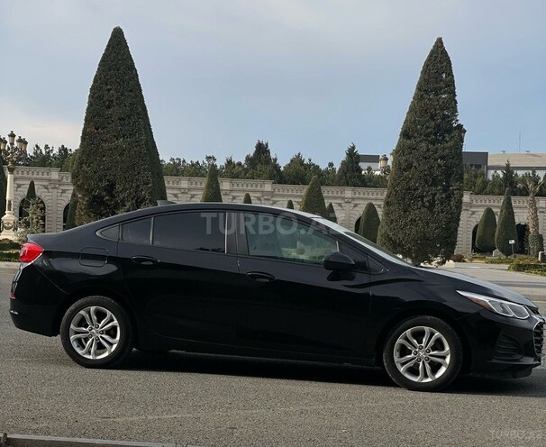 Chevrolet Cruze-5