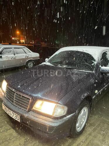 Mercedes C 200-4