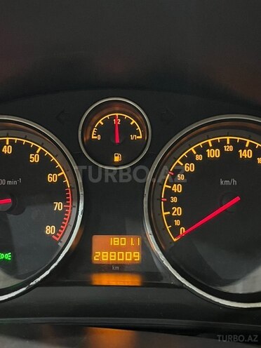 Opel Astra-3