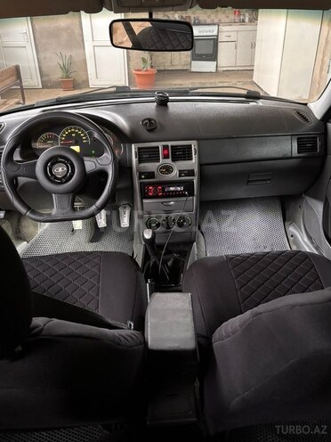 LADA (VAZ) Priora-11