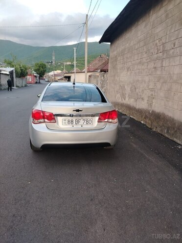 Chevrolet Cruze-3