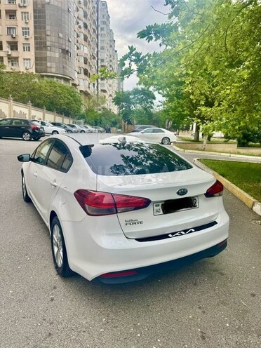 Kia Forte-3