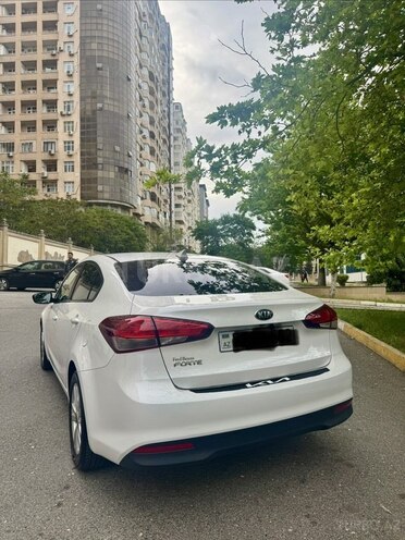 Kia Forte-7