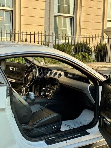 Ford Mustang-6