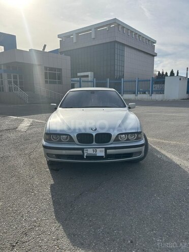 BMW 528-1