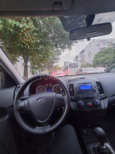 Hyundai i30-2