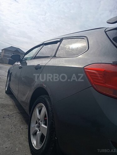 Opel Astra-6