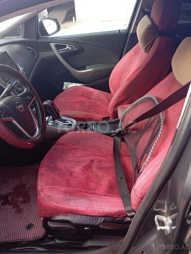 Opel Astra-18