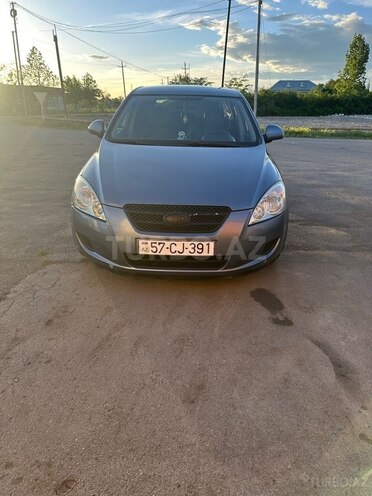 Kia Ceed-1