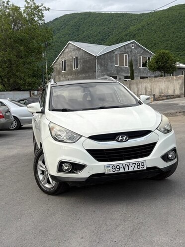 Hyundai ix35-1
