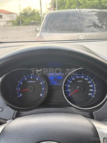 Hyundai ix35-8