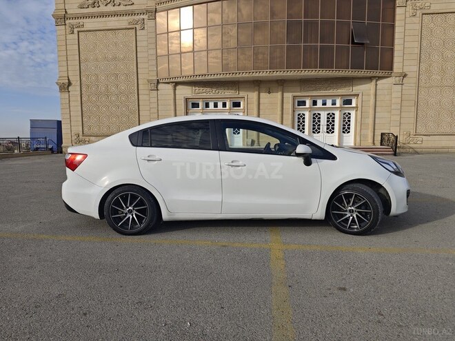 Kia Rio-3