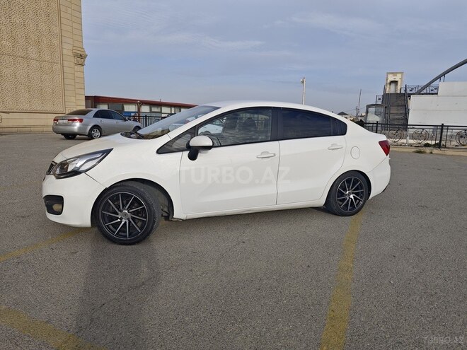 Kia Rio-6