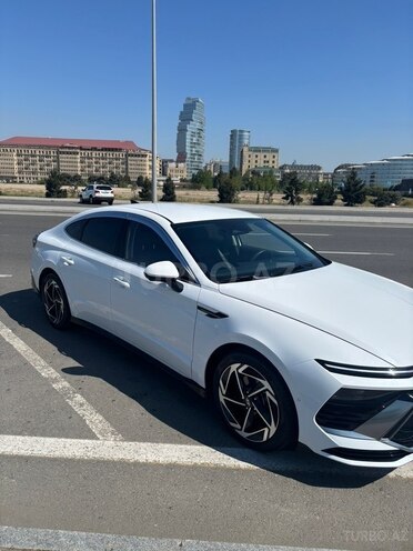 Hyundai Sonata-3