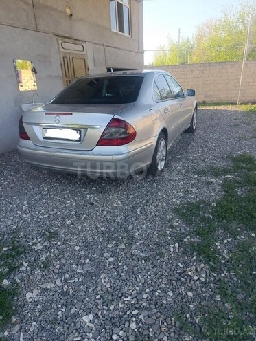 Mercedes E 220-4