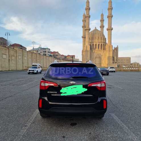 Kia Sorento-2