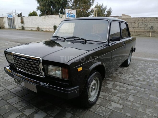LADA (VAZ) 2107-8