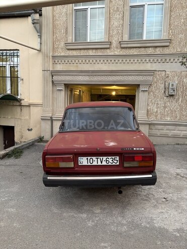 LADA (VAZ) 2107-2