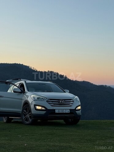 Hyundai Santa Fe-19