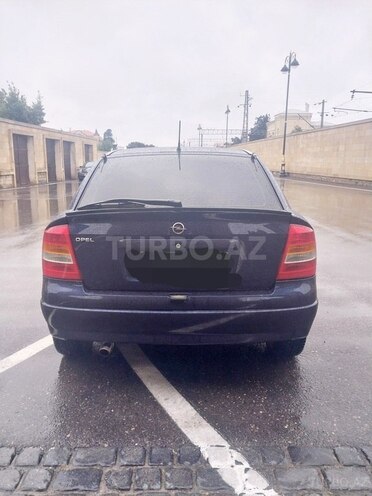 Opel Astra-2