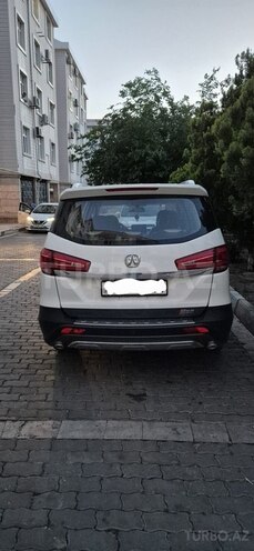 Baic M60-2