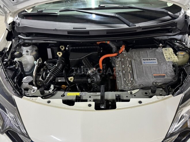 Nissan Note-9